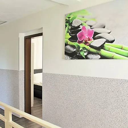 Modern Holiday In Forest In Holiday home